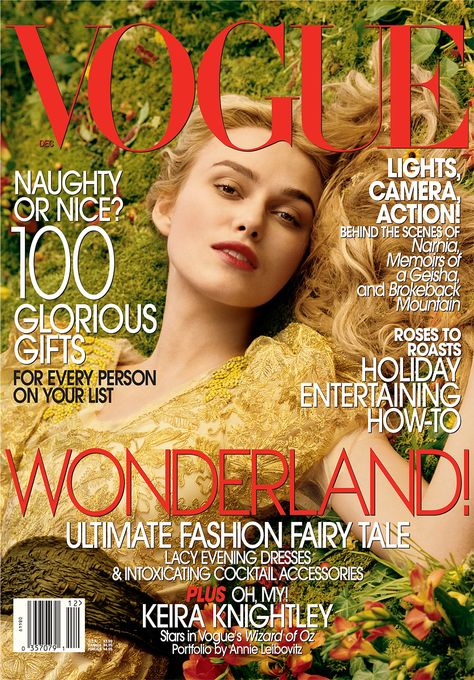 Keira Knightley by Annie Leibovitz Vogue US December 2005 Vogue Wallpaper, 잡지 레이아웃, Chuck Close, Vogue Photo, Memoirs Of A Geisha, Vogue Magazine Covers, Vogue Archive, Feeling Excited, Fashion Magazine Cover