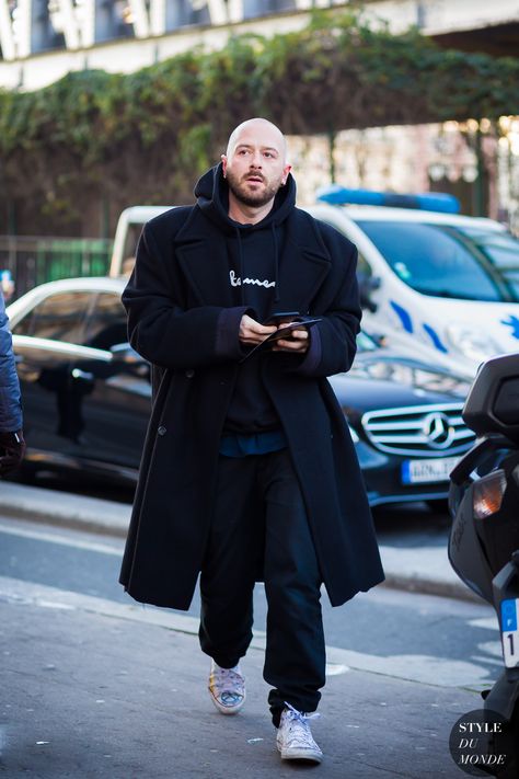 Demna Gvasalia Vetements Balenciaga designer Street Style Street Fashion Streetsnaps by STYLEDUMONDE Street Style Fashion Photography Demna Gvasalia Style, Demna Gvasalia, Men Balenciaga Outfit, Balenciaga Demna, Balenciaga Male Outfits, Balenciaga Street Style, Demna Gvasalia Vetements, Balenciaga Male Model, Balenciaga Menswear Street Styles