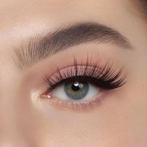 Rosa Make-up, Soft Make-up, Wedding Hairstyles And Makeup, Soft Makeup Looks, Formal Makeup, Eye Makeup Pictures, Glam Makeup Look, Eye Makeup Designs, Makijaż Smokey Eye