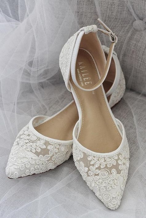 30 Wedding Flats For Comfortable Wedding Party ❤  wedding flats lace comfortable kailee #weddingforward #wedding #bride Kasut Kahwin, Comfortable Wedding Flats, Bride Flats, Wedge Wedding Shoes, Fun Wedding Shoes, Wedding Shoes Low Heel, Wedding Shoes Comfortable, Bridal Flats, Wedding Shoes Bride