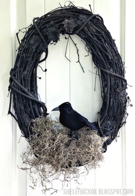 Diy Halloween Dekoration, Fun Diy Halloween Decorations, Strašidelný Halloween, Halloween Decorations Ideas, Cheap Halloween Costumes, Casa Halloween, Diy Halloween Wreath, Diy Halloween Decor, Adornos Halloween