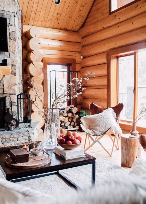 The Colorado Cabin Tour That Made Our Editors' Jaws Drop | MyDomaine Log Home Interiors, Modern Cabin Decor, Modern Log Cabin, Cabin Interior Design, Log Cabin Living, Cozy Log Cabin, Log Cabin Interior, Cabin Living Room, Cabin Chic