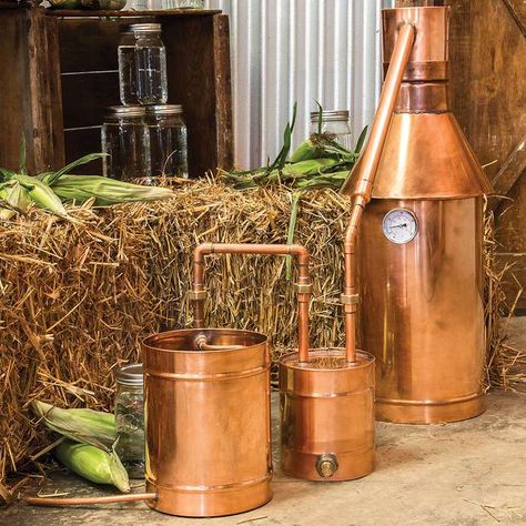 6 Gallon Copper Moonshine Still with Thumper Moonshine Stills For Sale, Make Essential Oils, Moonshine Still Plans, Copper Moonshine Still, Homemade Moonshine, Home Distilling, Best Time To Buy, Moonshine Still, Copper Still