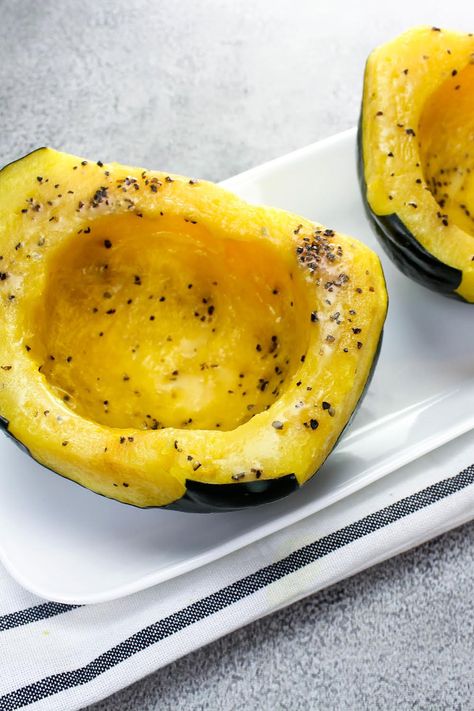 Microwavable Acorn Squash Acorn Squash In Microwave, Microwave Acorn Squash, Blue Ribbon Recipes, Acorn Squash Recipes, Easy Summer Dinners, Easy Camping Meals, Summer Recipes Dinner, Summer Cooking, Printable Recipe Cards