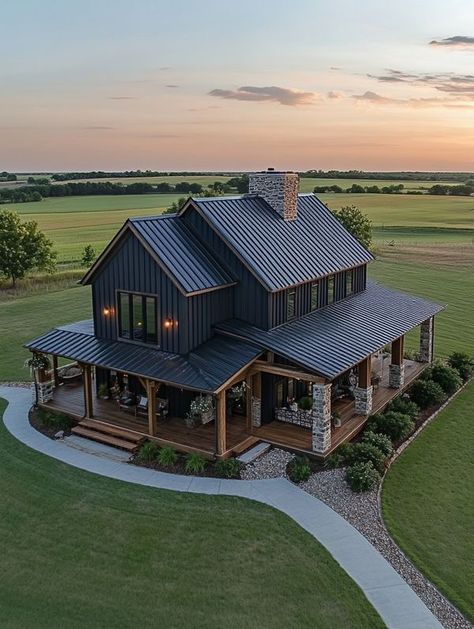 Barndominium Visions Barndominium Outside Ideas, Black Interior Barndominium, One Story Barndominium Ideas Interiors, Barndonium Exterior, Barndominium Porch Ideas, Farmhouse Barndominium Exterior, Barndominium Outside, Barndominium Ideas Modern, Barndominium Homes Interior