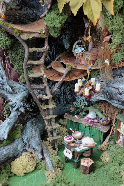 19th Day Miniatures Works in Progress: Miniature Driftwood Fairy House Update ~ Fantastically Detailed ...M Fairy Tree Houses, Fairy Village, Fairy Garden Designs, Fairy Home, Fairy Garden Crafts, Fairy Furniture, Faeries Gardens, Mini Fairy Garden, Fairy Tree