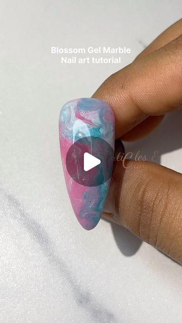 Blossom Nail Art, Marble Nail, Marble Nail Art, Nail Art Videos, Marble Art, Marble Nails, July 7, Nail Art Tutorial, Nails Magazine