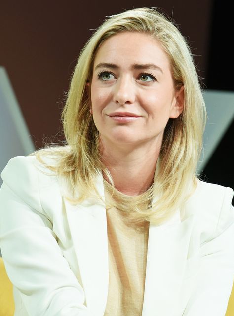 As Bumble Faces A Match Lawsuit, CEO Whitney Wolfe Herd Looks To The Future #refinery29 Whitney Wolfe Herd, Silicon Valley Style, Whitney Wolfe, Woman Inspiration, Platonic Friends, Platonic Relationship, Flexible Working, Dating App, People Online