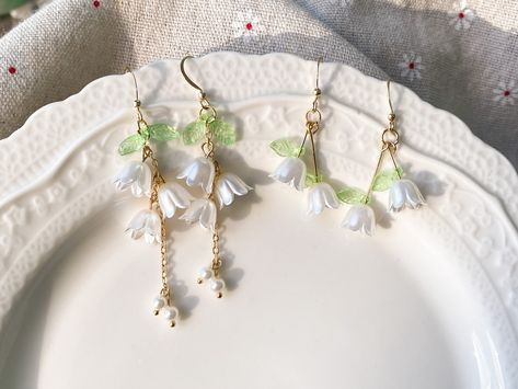 Whimsical Jewelry, Earrings Flower, Acrylic Jewellery, Real Pearls, Flower Clip, Unique Gifts For Her, Copper Plated, Jewelry Inspo, Lily Of The Valley