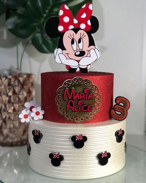 Di Chocolate no Instagram: “Minnie ♥️ #bolominnie” Minnie Mouse Birthday Party Ideas Diy, Minie Mouse Party, Minnie Cakes, Mickey Mouse Birthday Cake, Minnie Mouse Birthday Decorations, Minnie Mouse Birthday Cakes, Bolo Minnie, Minnie Cake, Minnie Mouse Cake