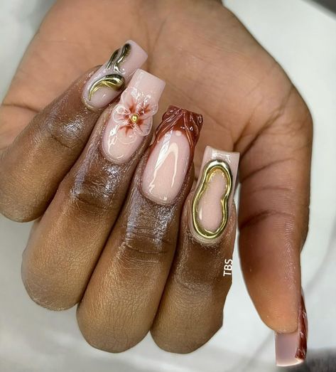 3d flowers x 3d chrome set ❤️ PRICE: k700 Nails by @transformation.beautystudio Book an appointment with us at our one stop salon today!🩷 For bookings and prices, contact us on +260972022050 or book online by clicking the link in our bio #explorepage #explore #instagram #beautifulgirls #explorepage #instagramreels #manicure #pedicure #salon #entrepreneurship #acrylicnailset #chromenails #overlay #3dflowersnails Nail Inspo 3d Art, How To Do 3d Nail Art, Square 3d Nails, How To Do 3d Flowers On Nails, 3d Flower Acrylic Nails, Short 3d Nails, Nails Design 3d, Nail Inspo 3d, D Appointment