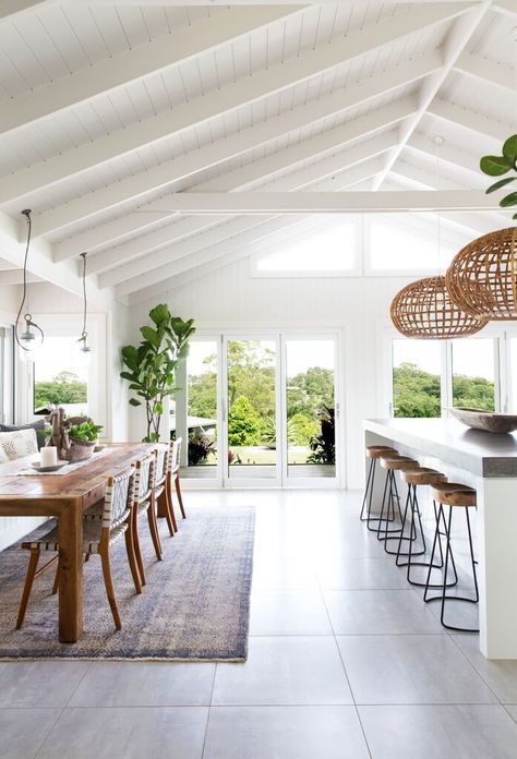 The Kitchen and dining space here at The Grove Byron Bay is enjoyed by family and friends.  With raked ceilings and never ending white walls this interior is super easy in the eye. Raked Ceiling, Interior Boho, Decor Minimalist, Style At Home, Beautiful Kitchens, House Inspo, Home Staging, 인테리어 디자인, Home Decor Kitchen