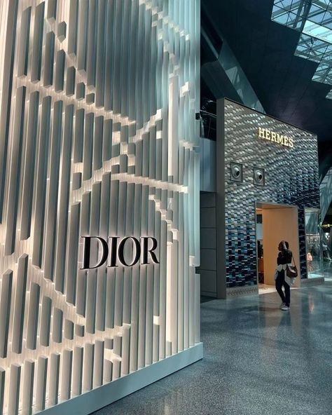 The topic and top pick ♡__--♡__--♡ Doha Airport, Dior Shopping, Airport Shopping, Qatar Doha, Doha, Top Pick, Qatar, Places To Visit, Dior