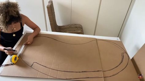 This is a guide to making a DIY cardboard couch. Learn how to make a couch out of cardboard in a trendy round style, with this step-by-step tutorial. Cardboard Sofa Diy, Cardboard Couch Diy, Cardboard Couch, Make A Couch, Round Couch, Cardboard Box Diy, Diy Sofa Bed, Couch Ideas, Cat Couch