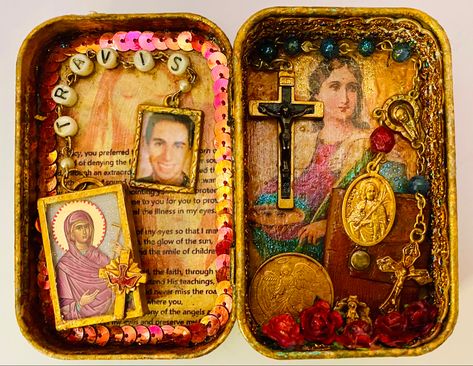 Mini Shrine, Shrines Box, Saint Lucy, Mini Altar, Catholic Altar, Shrines Art, Catholic Decor, Catholic Crafts, Altered Tins