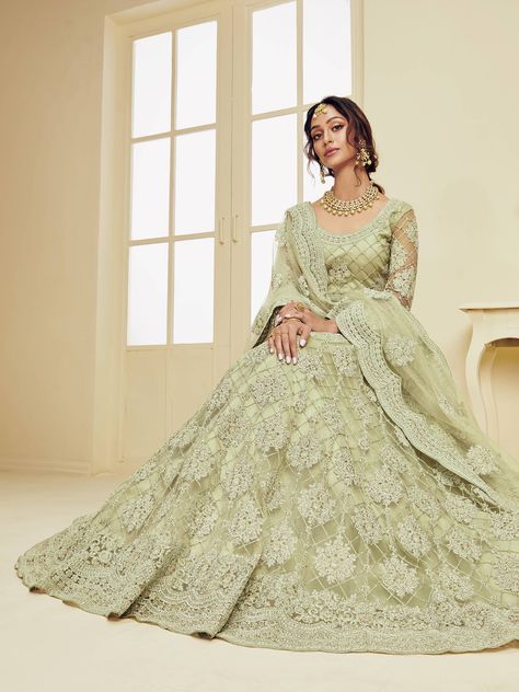 Mint Green Lehenga, Plus Size Lehenga, Bridesmaid Indian, Stylish Lehenga, Fancy Lehenga, Pakistani Lehenga, Bridal Lehenga Online, Lehenga Choli Designs, Bridesmaid Lehenga