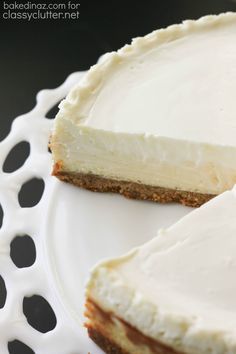 Classic Cheesecake with Sour Cream Topping - Classy Clutter Cheesecake With Sour Cream Topping, Cheesecake With Sour Cream, Original Cheesecake Recipe, Sour Cream Icing, Cake With Sour Cream, Sour Cream Topping, Sour Cream Cheesecake, Sour Cream Frosting, Cheesecake Recipes Classic