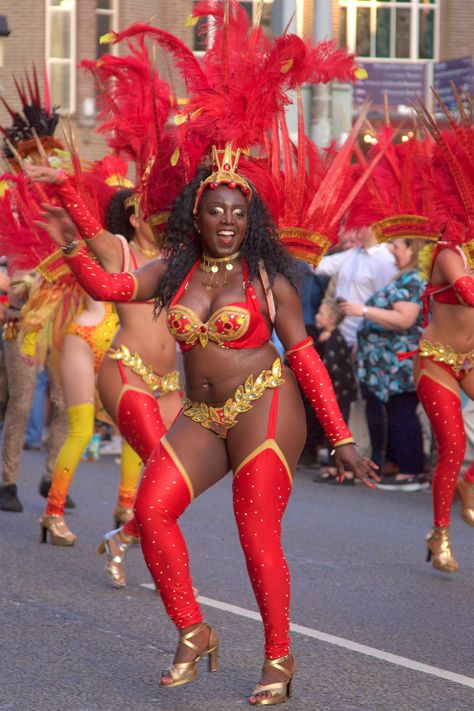 Brazil Festival, Brazilian Carnival Costumes, Carnival Dancers, Black Power Art, Carnival Parade, Carnival Fashion, Brazil Carnival, Samba Costume, Caribbean Carnival