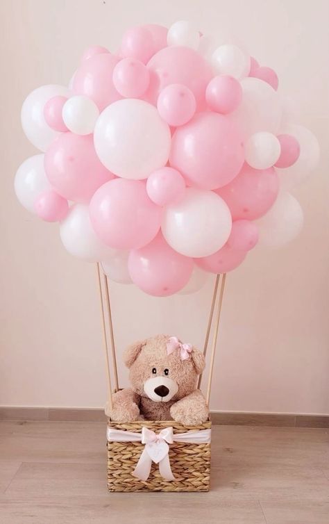 Ballon Basket, Decoration Buffet, Bear Baby Shower Theme, Idee Babyshower, Baby Shower Theme Decorations, Baby Shower Deco, Baby Shower Crafts, Diy Baby Shower Gifts, Diy Balloon Decorations