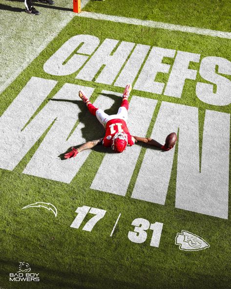 Sports Architecture, Kansas Chiefs, Sports Advertising, Sports Design Ideas, Stadium Design, Sports Design Inspiration, Olympic Stadium, Sport Poster Design, Sports Marketing