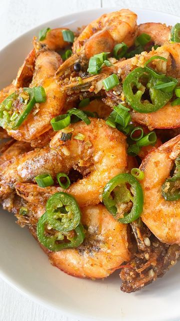 Salt And Pepper Fried Shrimp, Shrimp And Jalapeno Recipe, Jalapeno Shrimp Recipes, Shrimp Jalapeno Recipes, Shrimp With Heads On Recipes, Head On Shrimp Recipes, Jalapeno Shrimp, Jalapeño Shrimp, Lunar New Year Recipes