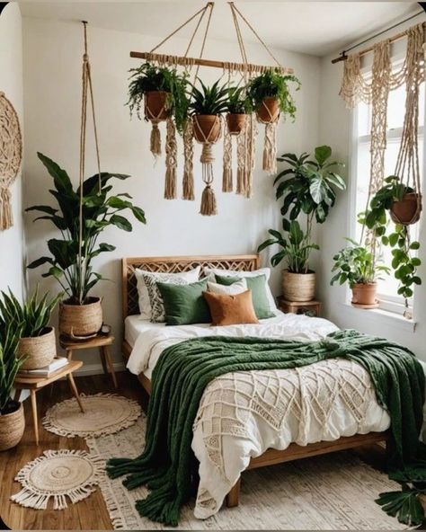 Boho Cottagecore Bedroom, Bedroom Full Of Plants, Boho Plant Bedroom, Boho Theme Bedroom, Plant Themed Bedroom, Green Themed Bedroom, Desert Apartment, Earthy Bedrooms, Desert Bedroom