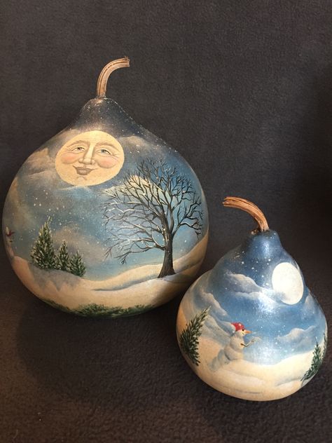 Winter landscape on gourd by Kim Gladfelter Christmas Gourds Painted, Christmas Gourds, Snowman Gourds, Gorgeous Gourds, Gourds Birdhouse, Hand Painted Gourds, Gourds Crafts, Painted Gourds, Pumpkin Art