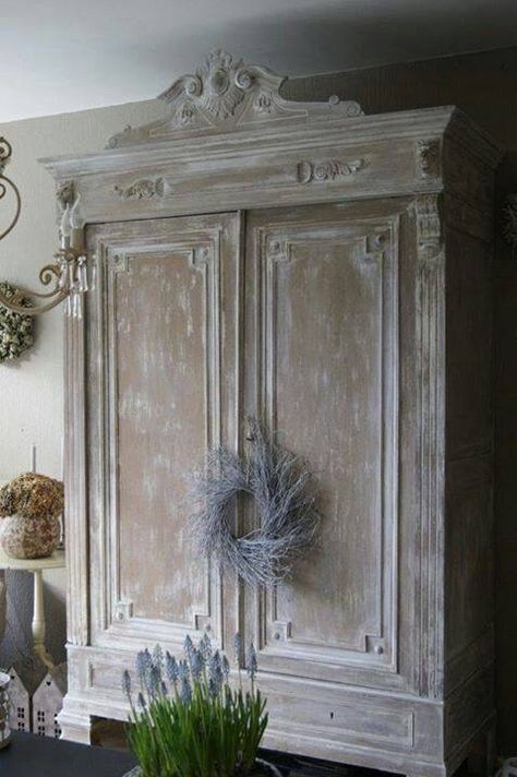 French Armoire, Country Kitchens, French Country Bedrooms, Distressed Furniture, French Country Cottage, French Country House, Country House Decor, French Country Style, French Furniture