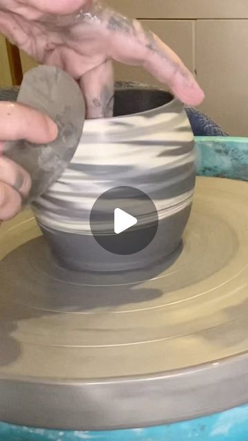 Black Clay Ceramics, Pottery Videos Techniques, Wheel Throwing Pottery Ideas, Pottery Ideas Wheel Thrown, Pottery Wheel Ideas, Marble Pottery, Marble Clay, Marbled Clay, Wheel Thrown Ceramics