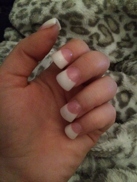 Flare nails. Idk but I love them School Spirit Nails, Spirit Nails, Flare Nails, Spirit Finger, Nail Art Pictures, Pretty Hands, Beauty School, School Spirit, French Nails