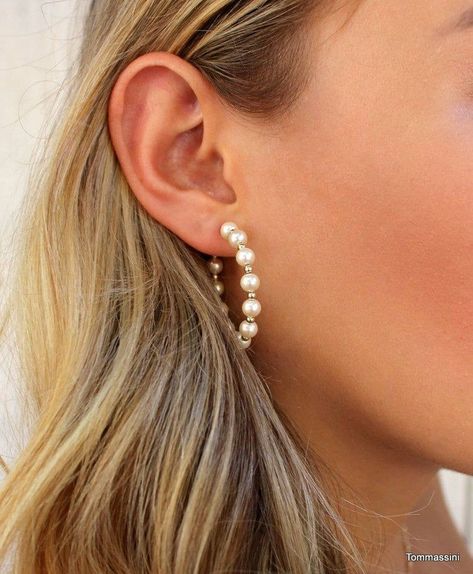 [Promotion] Pearl Hoop Earrings Hoop Earrings Hoops Earrings Gold | Etsy #bridalstatementearringsgold Pearl Hoop Earrings Outfit, Hoco Jewelry, Hoops Earrings Gold, Hoop Earrings Aesthetic, Gold Hoops Earrings, Earrings Gold Hoops, Bridal Statement Earrings, Earrings Outfit, Wedding Hoop