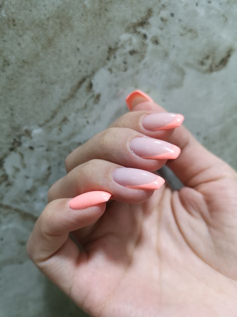 Orange French Manicure, Short Almond Nails, French Tip Nails, French Manicure, Almond Nails, French Nails, Nail Colors, Gel Nails, Manicure