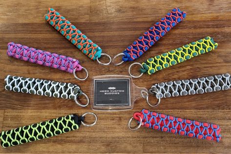 Paracord Keychain Duo Coloured Cobra Knot with Herringbone stitch. 30+ colours 💎 #EDCKnifeBeads #KnifeAccessories #EverydayCarry #EDC #GearCustomization #TacticalBeads #ParacordBeads #HandcraftedBeads #ArtisanBeads #KnifeCollecting #KnifeEnthusiast #GearUpgrade #UniqueBeads #FunctionalArt Cobra Knot, Paracord Lanyard, Paracord Beads, Paracord Keychain, Herringbone Stitch, Army Knife, House Keys, Beaded Lanyards, 550 Paracord