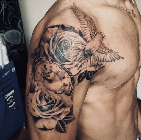 Upper Shoulder Tattoo, Front Shoulder Tattoos, Cool Shoulder Tattoos, Rose Shoulder Tattoo, Rose Tattoos For Men, Mens Shoulder Tattoo, Shoulder Arm Tattoos, Half Sleeve Tattoos For Guys, Upper Arm Tattoos