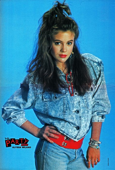 1980s Jean Jacket Outfit, 80s Denim Fashion, 80s Fashion Women Party, Denim 80s Outfit, 80s Denim Jacket Outfit, 80s Jean Jacket Outfit, 80s Look Outfits Party, 80s Rock Fashion Women 1980s Style, 80s Jeans Outfit