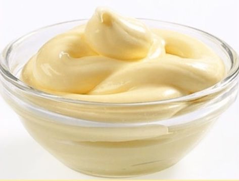 Mayonnaise is a cold sauce made from oil emulsified in a mixture of egg yolk and vinegar, or lemon juice. Egg Mayonnaise, Mayonnaise Recipe, Homemade Bagels, Food Medicine, Bagel Recipe, Fast Food Chains, Food Industry, Egg Recipes, Everyday Food