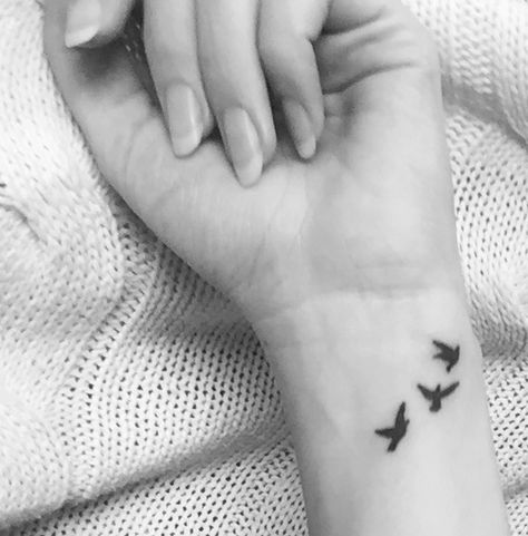 Lark Bird Tattoo, 3 Little Birds Tattoo Bob Marley, 3 Little Birds Tattoo, Bird Ankle Tattoo, Christian Wrist Tattoos, Three Little Birds Tattoo, Three Birds Tattoo, Goose Tattoo, Little Bird Tattoos