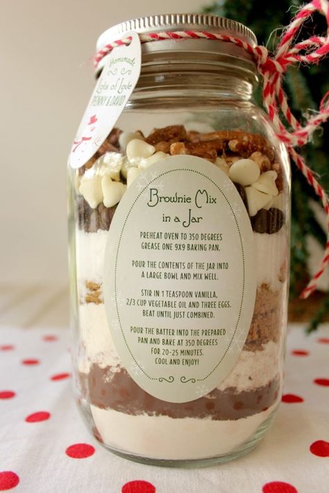 Vegetarian Cookie Recipes, Jar Food Gifts, Christmas Brownie, Mason Jar Mixes, Mix In A Jar, Edible Christmas Gifts, Favorite Cookie Recipe, Mason Jar Meals, Cranberry Cookies