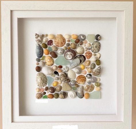 Beach Art Diy, Easy Nature Paintings, Crystal Artwork, Seashell Art Diy, Sea Shells Diy, Sea Glass Art Projects, Seashell Projects, Shells Diy, Shell Crafts Diy