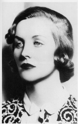 Pauline De Rothschild Diana Mitford, Nancy Mitford, Mitford Sisters, Evelyn Waugh, Six Girl, Six Sisters, Diesel Punk, High Society, Guinness