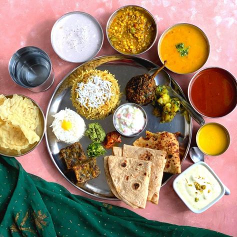 Vegetarian Maharashtrian Thali (Indian Regional Thali) - Cook With Renu Maharashtrian Thali Veg, Maharashtrian Thali, Lunch Thali, Maharashtrian Food, Veg Dinner Recipes, Marathi Images, Indian Thali, Indian Lunch, Recipes Veg