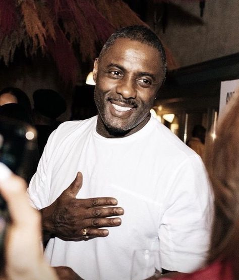 Older Celebrities Man, Idris Elba Aesthetic, Fine Black Celebrities, Old Man Face Claim, Black Man Face Claim, Fine Older Men, Older Black Male, Older Man Face Claim, Fine Celebrity Men