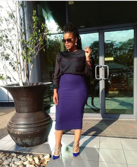 Bandage Skirt Outfit, Blazer With Skirt, Skirt Outfit Casual, Fashionable Work Outfit, Bandage Skirt, Professional Wear, Stylish Work Attire, Latest African Fashion Dresses, Work Outfits Women