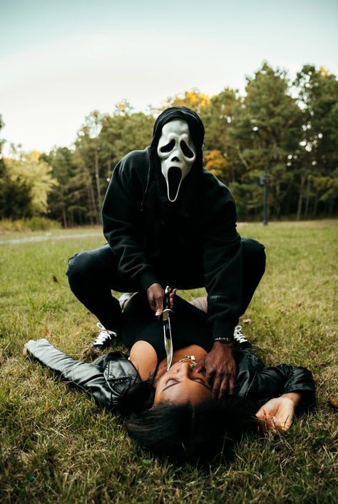 Gallery | Halloween Horror Couple Aesthetic, Ghost Face Photoshoot Couple, Scream Photoshoot Couple, Ghost Face Couple Photos, Couples Halloween Photoshoot Ideas, Couple Halloween Pictures, Ghost Face Photoshoot, Scream Photoshoot, Halloween Couple Photoshoot