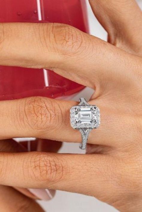 Emerald Engagement Rings For A Perfect Finger ★ #engagementring #proposal Emerald Engagement Rings, Luxury Diamond Rings, Emerald Cut Eternity Band, Engagement Rings Diamond, Simple Engagement Rings, Luxury Diamonds, Rings Diamond, Classic Engagement Rings, Eternity Band Ring