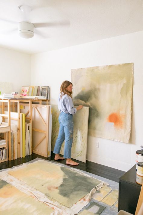 From Freelance Designer to Full-Time Artist: Embracing The Journey of Creative Evolution - Darling Magazine Art Studios Aesthetic, Life As An Artist, Artist In Their Studio, Becoming An Artist, How To Become An Artist, Small Artist Studio, Art Class Aesthetic, Artist In Studio, Artist Office