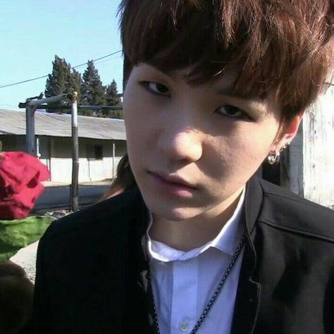 yoongi bts icons lq low quality pictures Yoongi Emo, Yoongi Lq, Suga Icons, Love My Man, Charming Man, Aesthetic Indie, Min Yoongi Bts, Bts Funny Moments, Min Suga