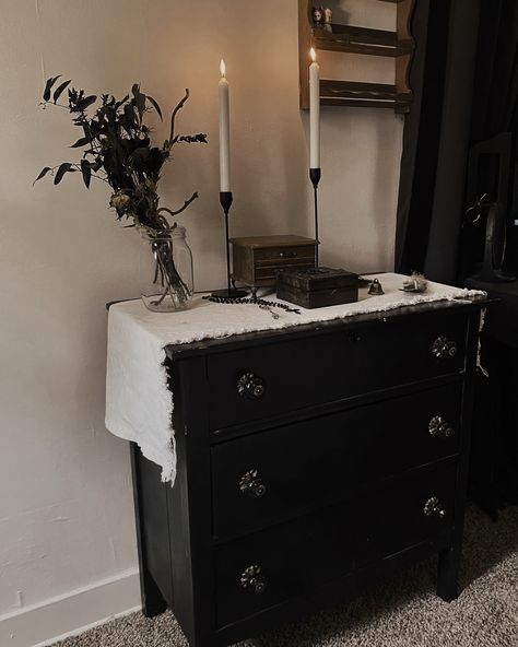 Found this beauty this past weekend in San Diego🖤 #artdeco #vintage #goth #victorian #darkdecor #vintagestyle #thrift #diy #victorianhouse #antique #sandiego #losangeles Cheap Goth Decor, Victorian Goth Bedroom, Victorian Goth Home Decor, Goth House Aesthetic, Thrift Diy, Weekend In San Diego, Goth Apartment, Gothic Cottage, Gothic Decor Bedroom