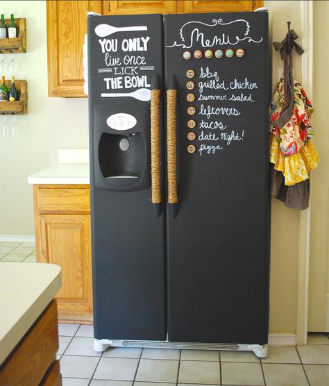 10 Decorated Refrigerators We're Kind of in Love With — Kitchen Inspiration Decorated Refrigerator, Refrigerator Wrap, Decorated Fridge, Chalkboard Fridge, Freezer Hacks, Refrigerator Decor, Paint Refrigerator, Fridge Makeover, Refrigerator Wraps