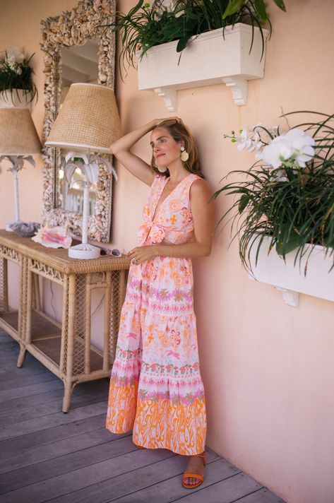 Julia Berolzheimer 2023, Julia Berolzheimer Long Hair, Julia Berolzheimer Summer, Julia Berolzheimer Maternity, Julia Berolzheimer Spring, Bright Dress, Girls Dresses Sewing, Preppy Chic, Summer Stuff